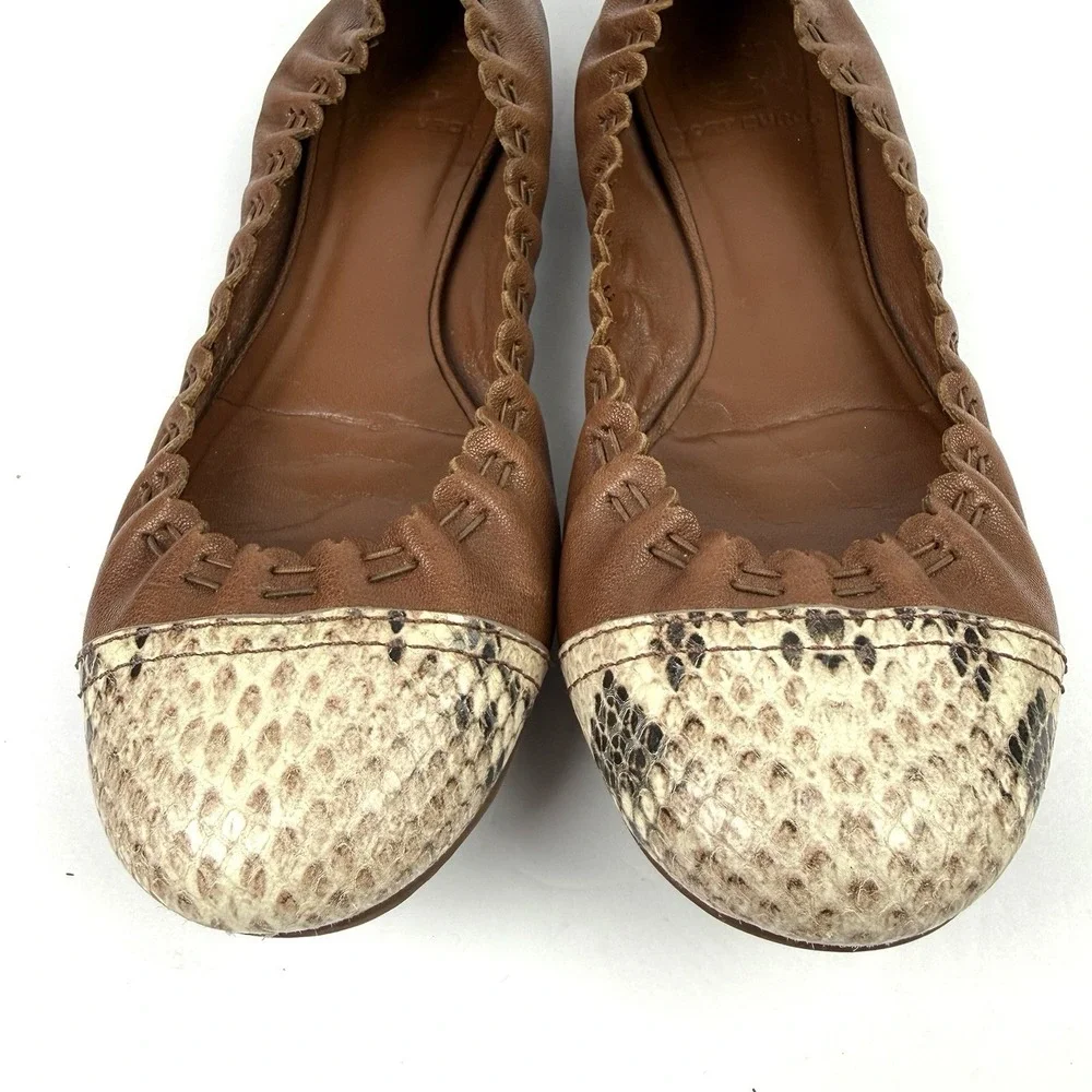 Tory Burch Abbey Flats 6.5 Brown Snakeskin Cap Toe Leather‎ Slip On Gold Logo